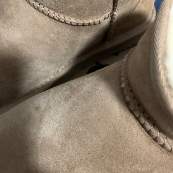UGG Tan Platform Shoes - Picture 6 of 6